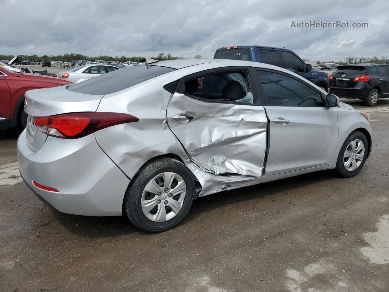 2016 Hyundai Elantra Se Silver vin: 5NPDH4AE6GH726275