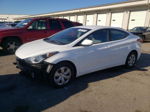 2016 Hyundai Elantra Se White vin: 5NPDH4AE6GH747580