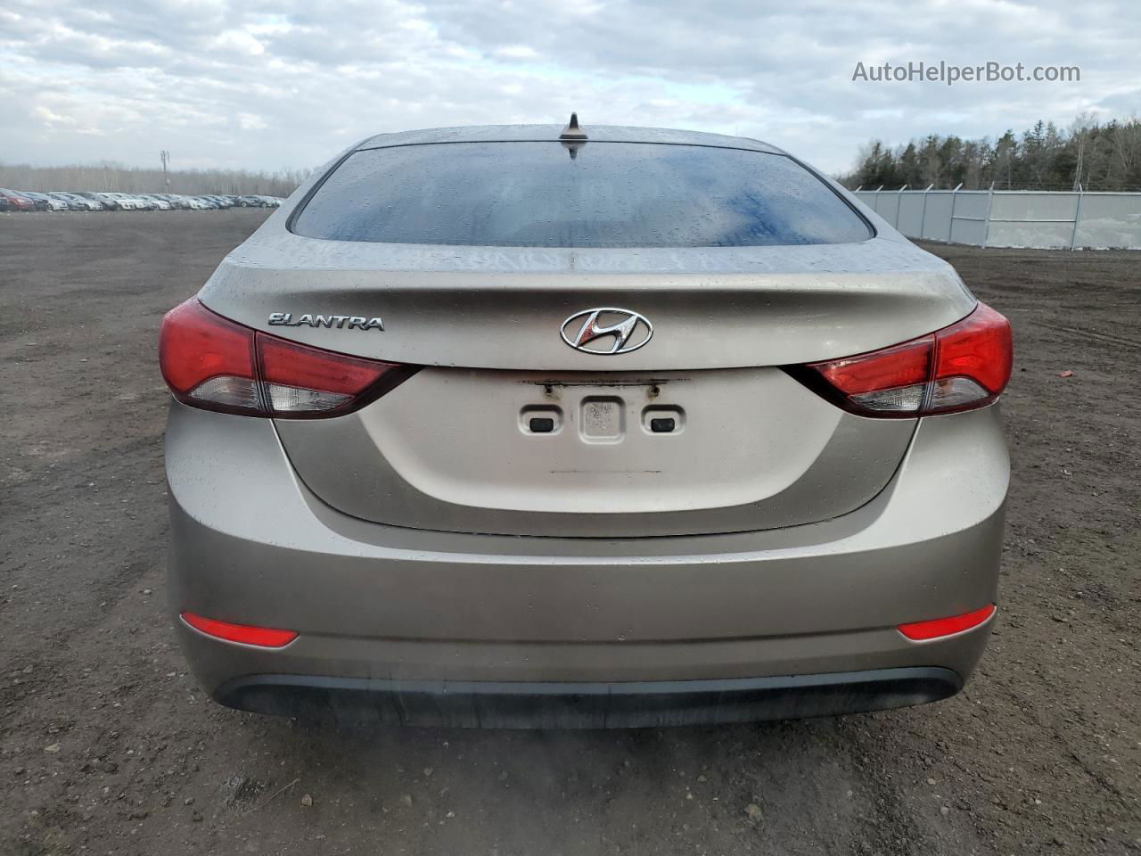 2016 Hyundai Elantra Se Beige vin: 5NPDH4AE6GH751435