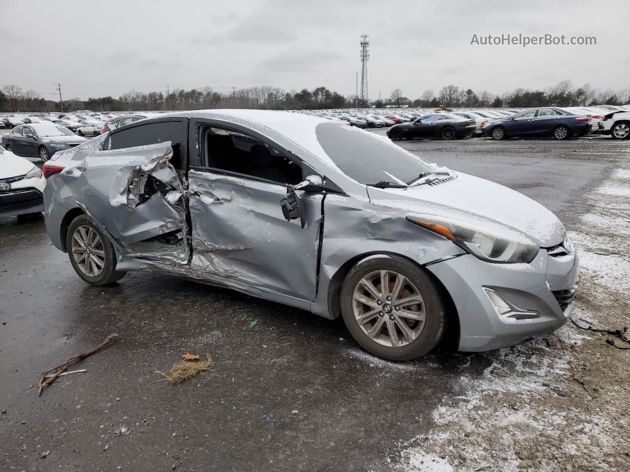 2016 Hyundai Elantra Se Silver vin: 5NPDH4AE6GH752326