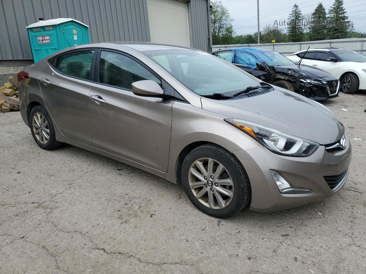 2014 Hyundai Elantra Se Beige vin: 5NPDH4AE7EH457331