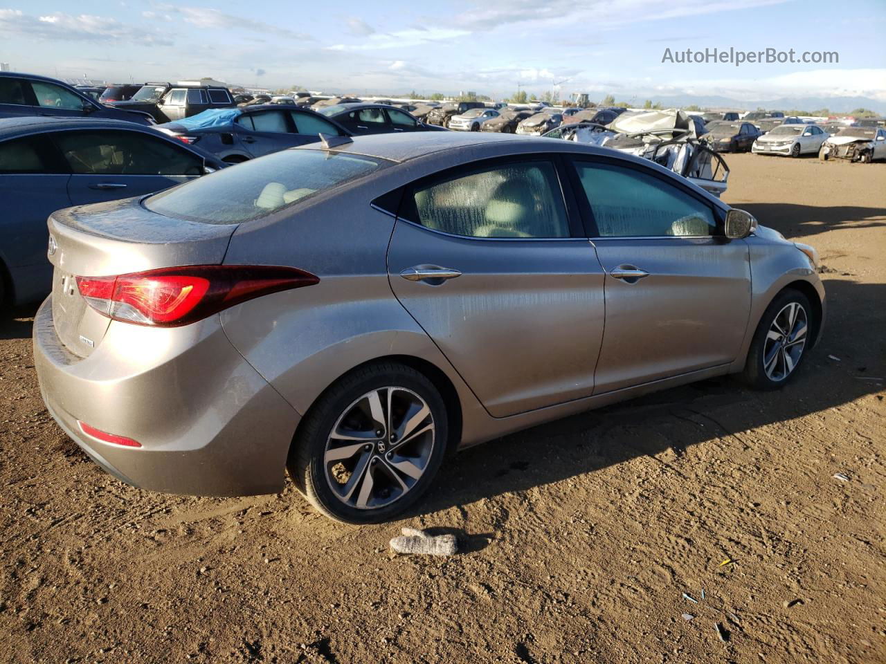 2014 Hyundai Elantra Se Beige vin: 5NPDH4AE7EH486652