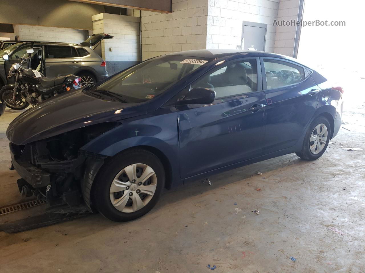 2016 Hyundai Elantra Se Blue vin: 5NPDH4AE7GH682657