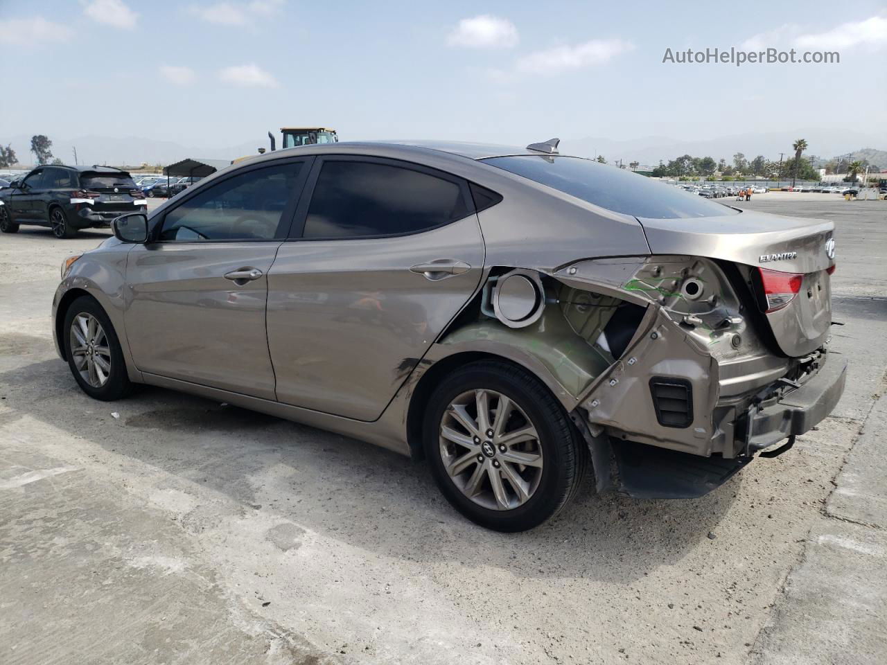 2016 Hyundai Elantra Se Золотой vin: 5NPDH4AE7GH718041