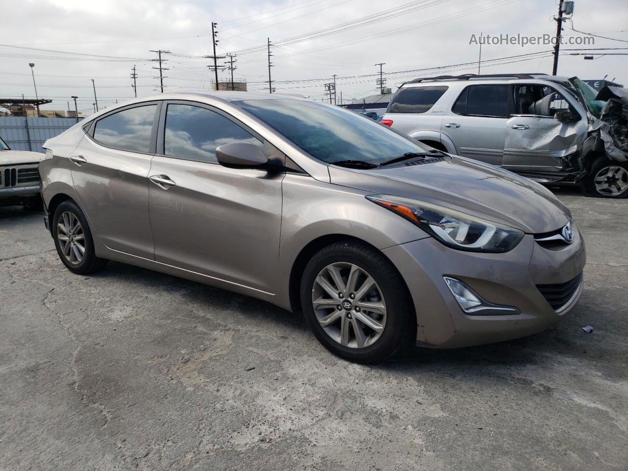 2016 Hyundai Elantra Se Gold vin: 5NPDH4AE7GH718041