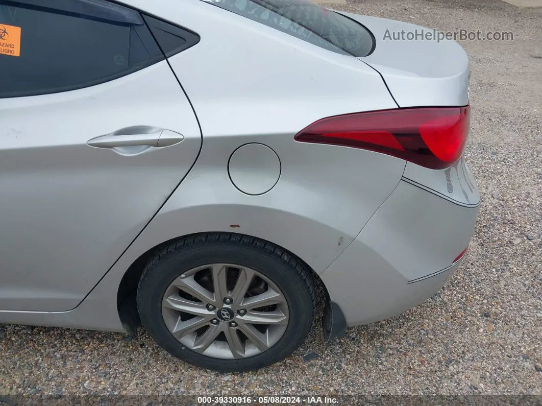 2016 Hyundai Elantra Se Silver vin: 5NPDH4AE7GH721750