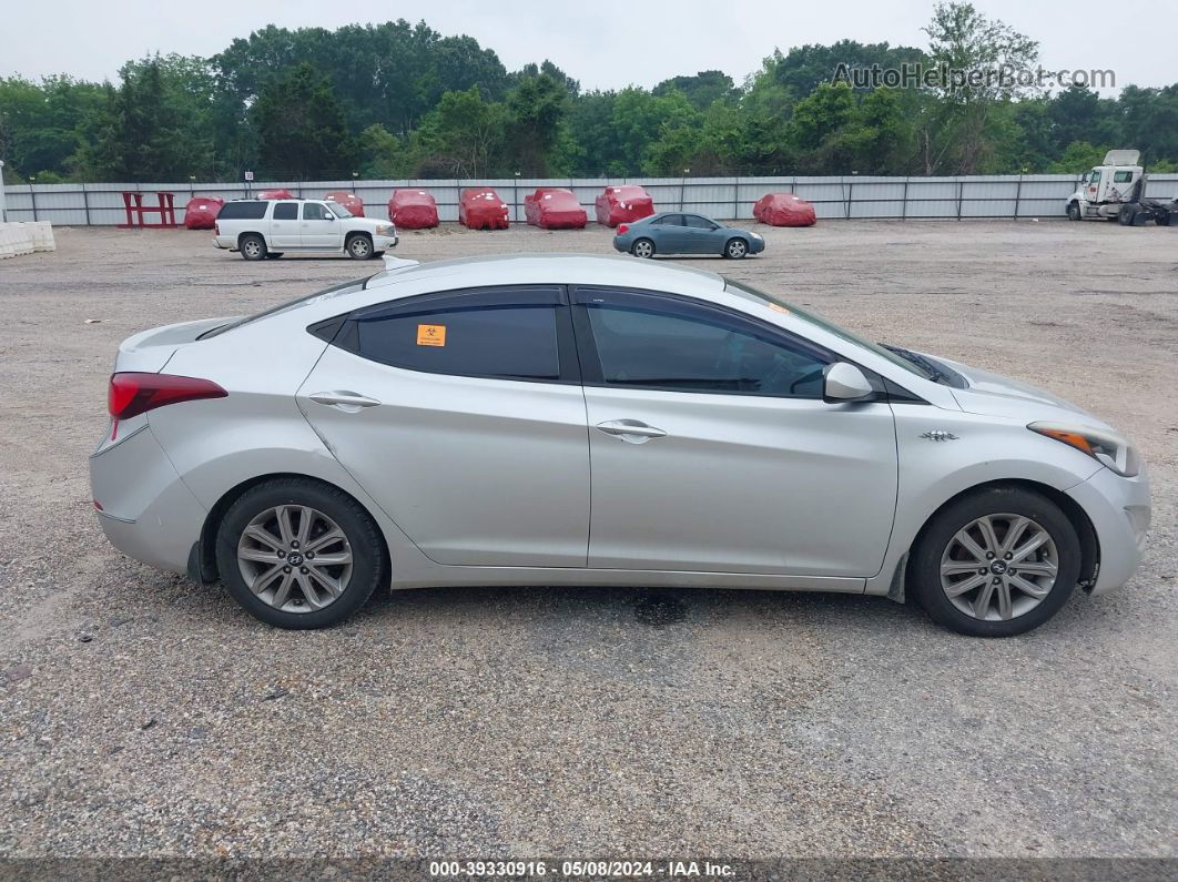 2016 Hyundai Elantra Se Silver vin: 5NPDH4AE7GH721750