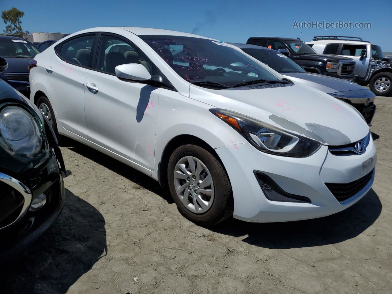 2016 Hyundai Elantra Se White vin: 5NPDH4AE7GH793466