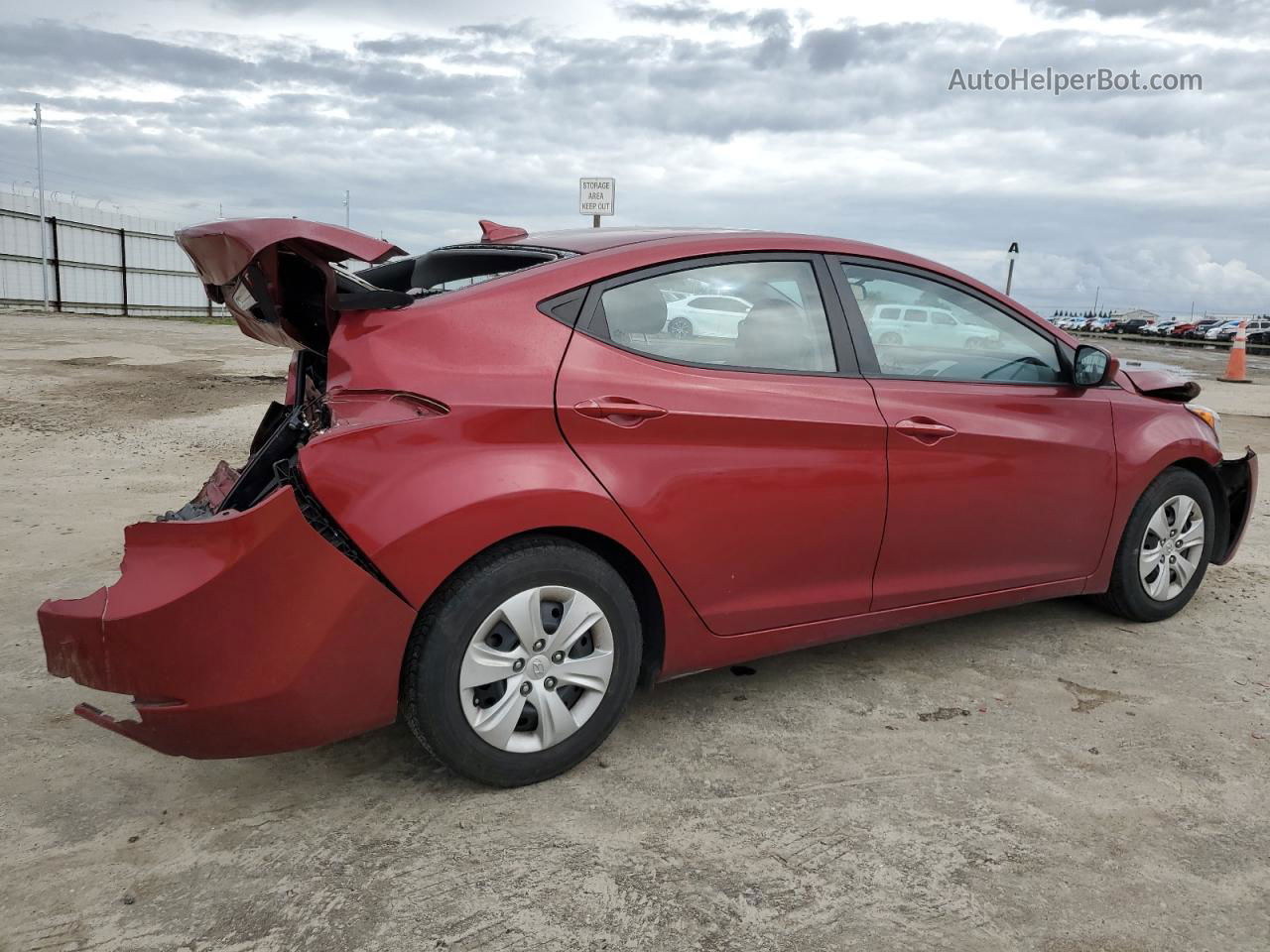 2016 Hyundai Elantra Se Red vin: 5NPDH4AE7GH794844