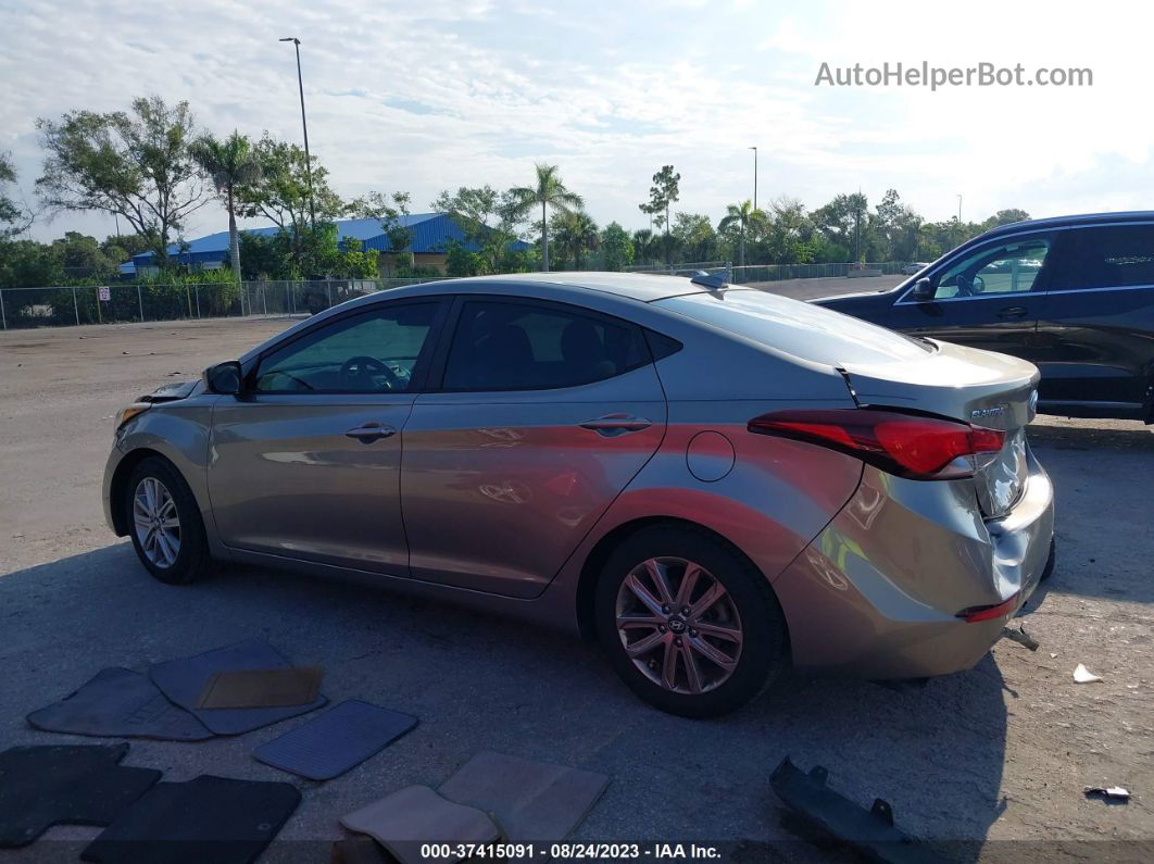 2016 Hyundai Elantra Se Champagne vin: 5NPDH4AE8GH754577