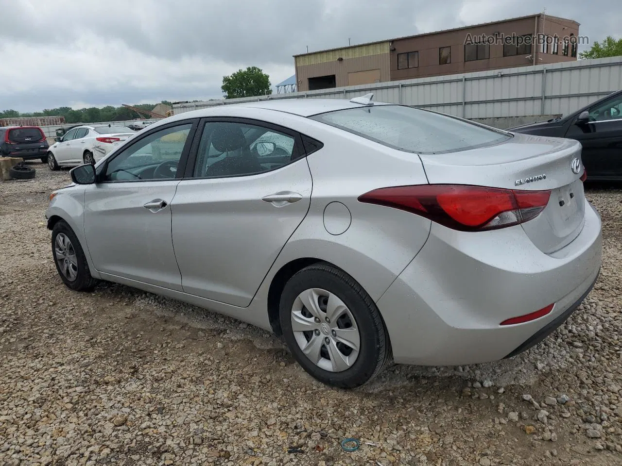 2016 Hyundai Elantra Se Silver vin: 5NPDH4AE8GH756605