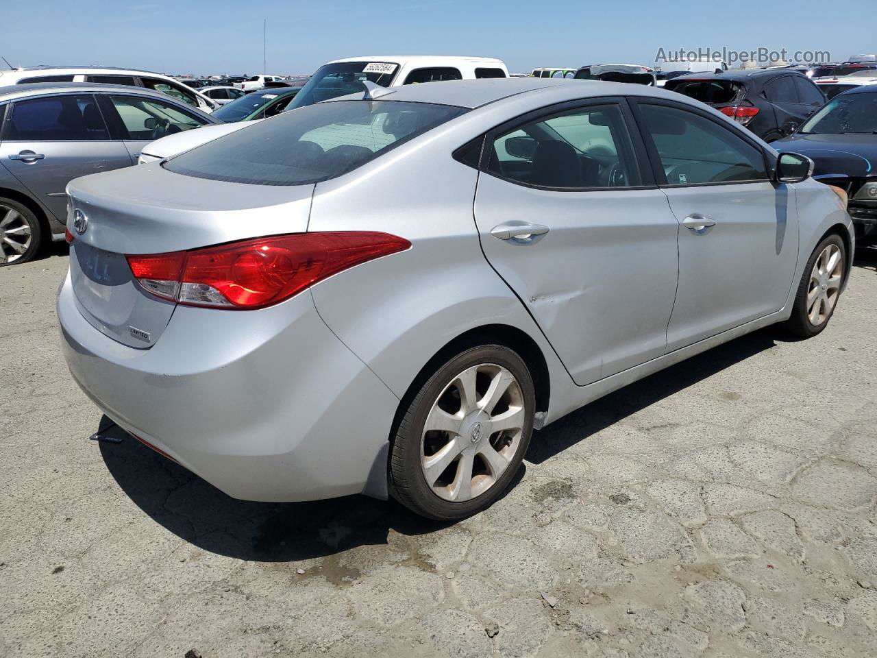 2013 Hyundai Elantra Gls Серебряный vin: 5NPDH4AE9DH215574