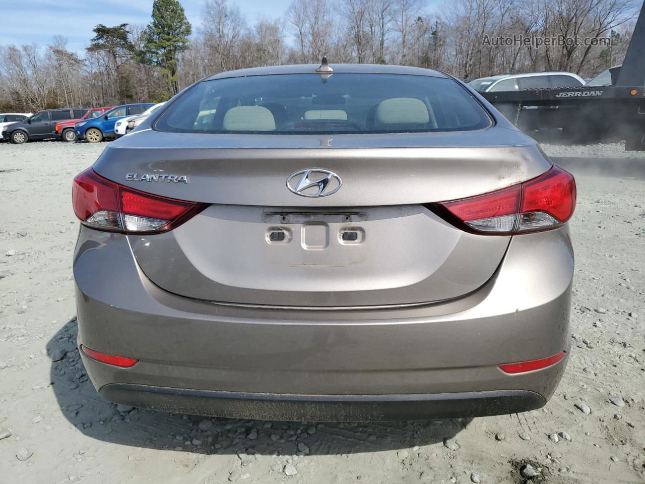 2014 Hyundai Elantra Se Brown vin: 5NPDH4AE9EH506965