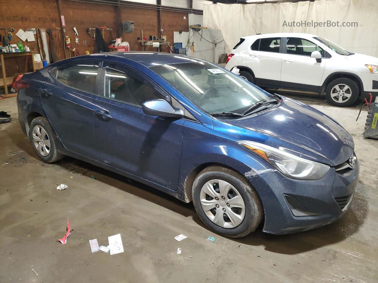 2016 Hyundai Elantra Se Blue vin: 5NPDH4AE9GH674432