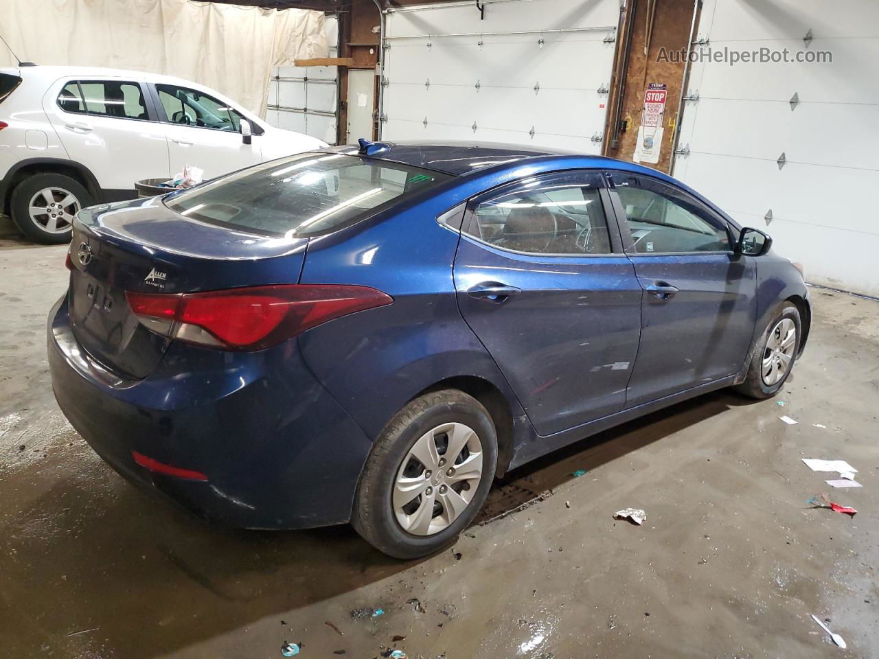 2016 Hyundai Elantra Se Синий vin: 5NPDH4AE9GH674432