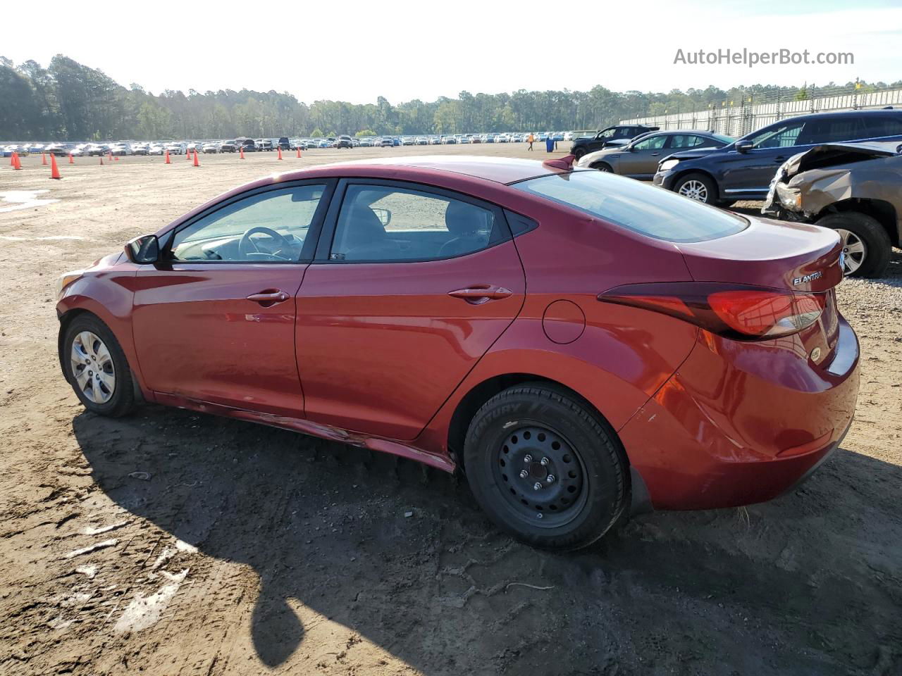 2016 Hyundai Elantra Se Red vin: 5NPDH4AE9GH680456