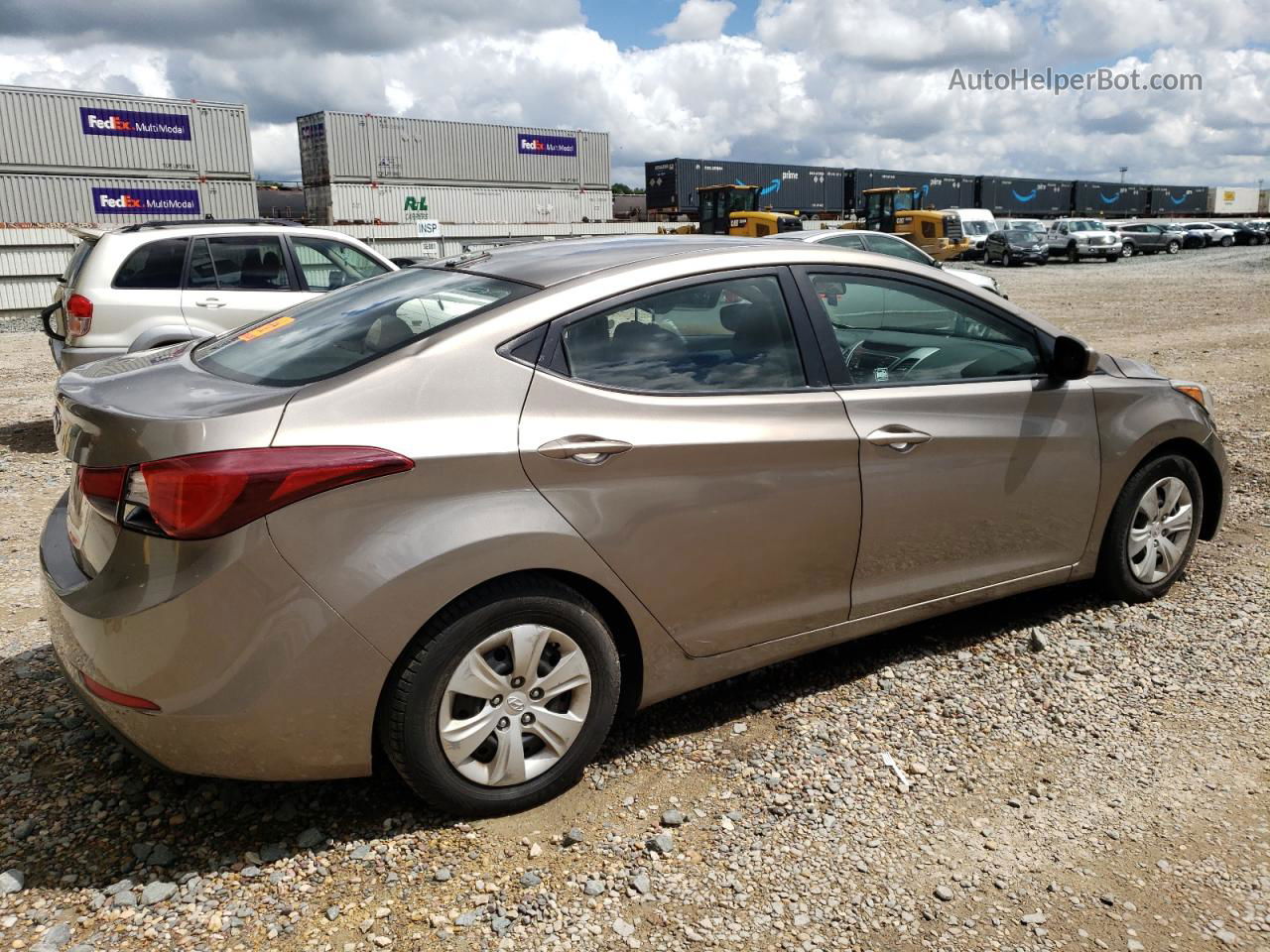 2016 Hyundai Elantra Se Beige vin: 5NPDH4AE9GH700057