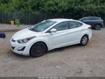 2016 Hyundai Elantra Se White vin: 5NPDH4AE9GH715139