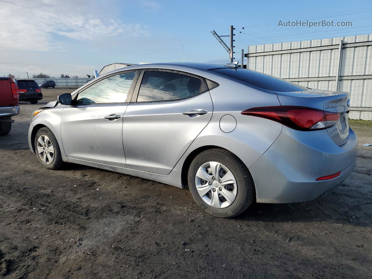 2016 Hyundai Elantra Se Silver vin: 5NPDH4AE9GH755866