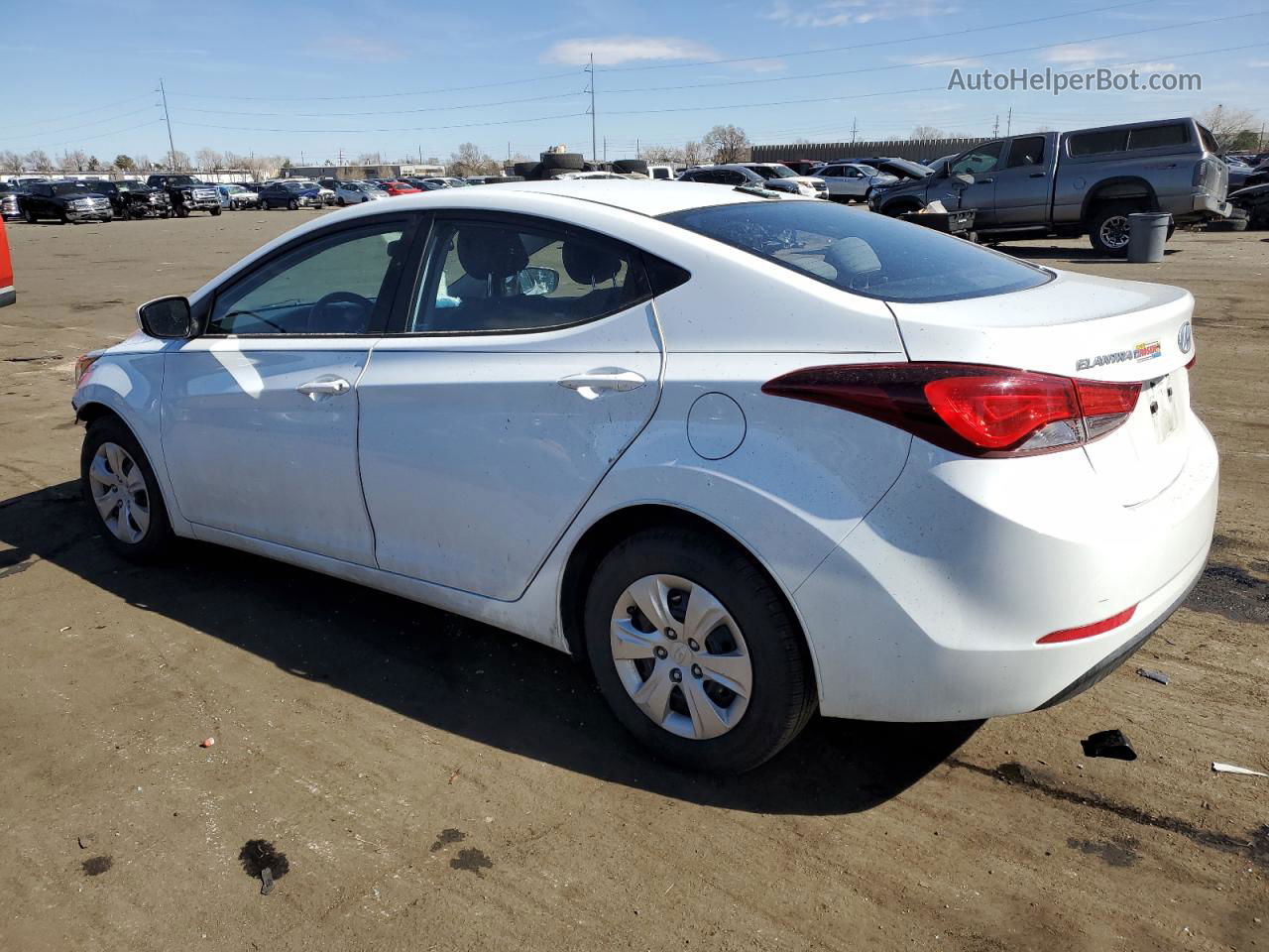 2016 Hyundai Elantra Se White vin: 5NPDH4AE9GH764342