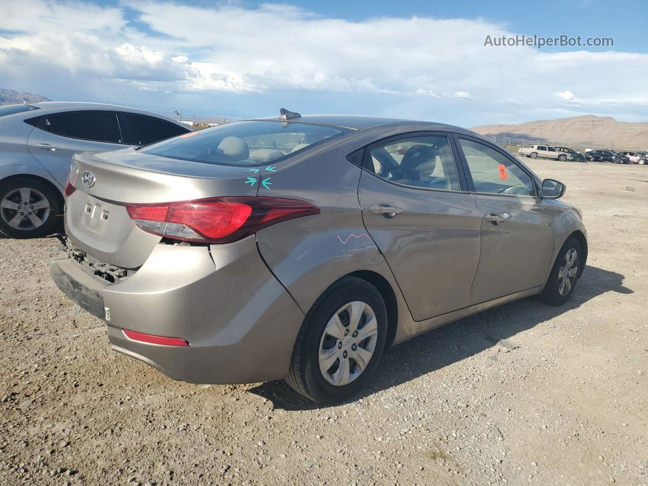 2016 Hyundai Elantra Se Tan vin: 5NPDH4AE9GH769802