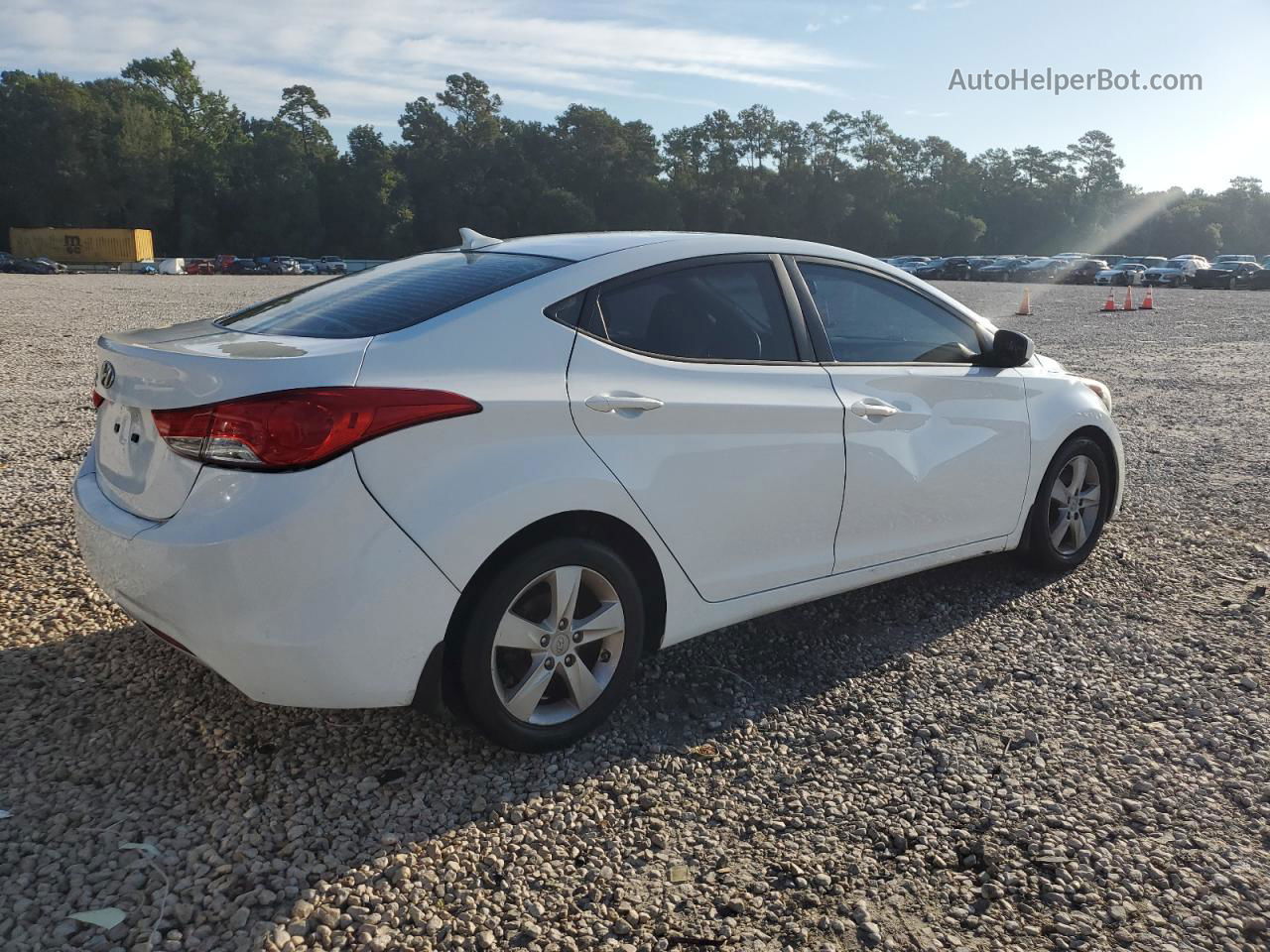 2013 Hyundai Elantra Gls White vin: 5NPDH4AEXDH420918