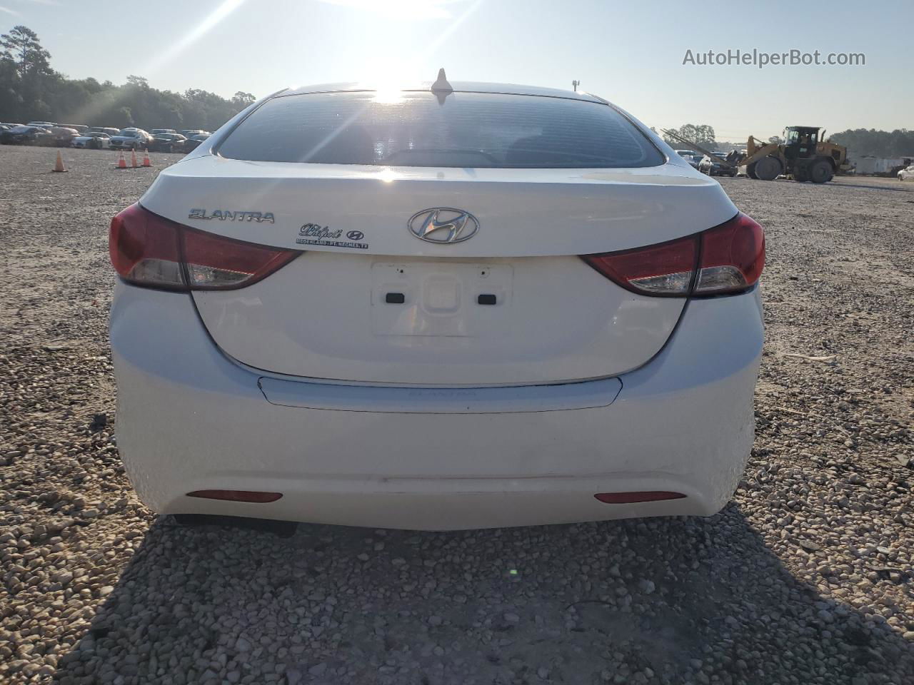 2013 Hyundai Elantra Gls White vin: 5NPDH4AEXDH420918