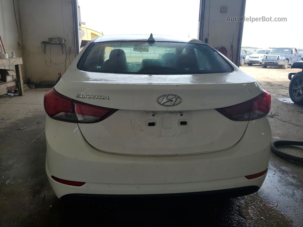 2014 Hyundai Elantra Se White vin: 5NPDH4AEXEH525346