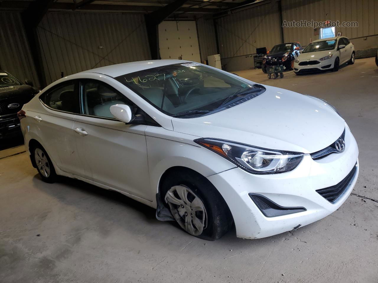 2016 Hyundai Elantra Se White vin: 5NPDH4AEXGH794627