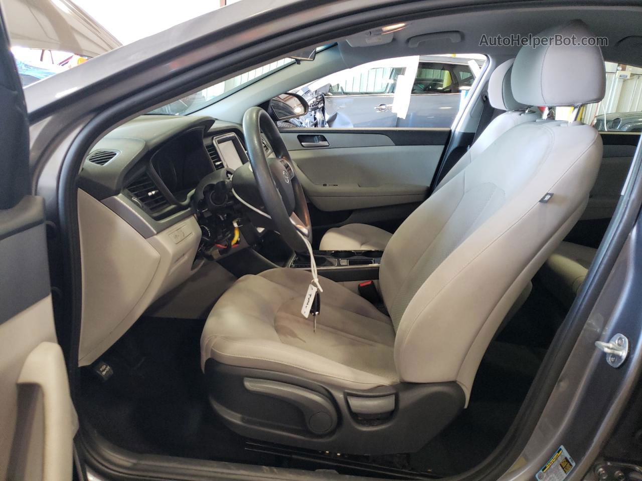 2018 Hyundai Sonata Se Gray vin: 5NPE24AF0JH660201