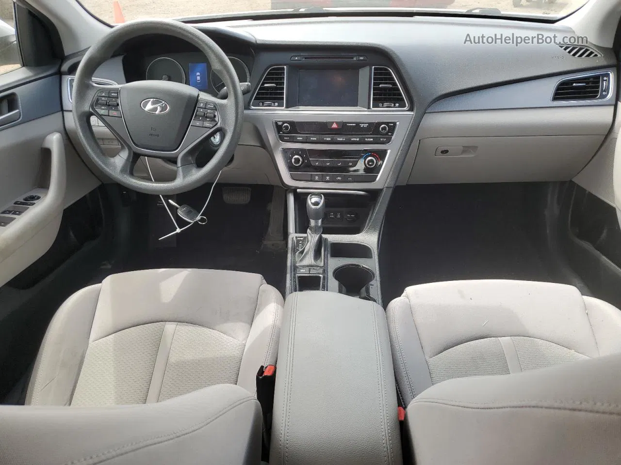 2017 Hyundai Sonata Se Серебряный vin: 5NPE24AF2HH496749