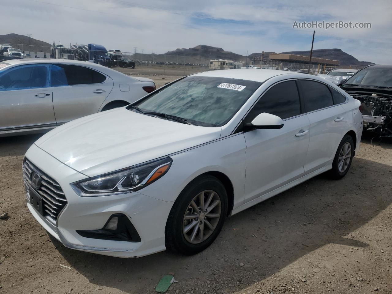 2018 Hyundai Sonata Se White vin: 5NPE24AF3JH704238