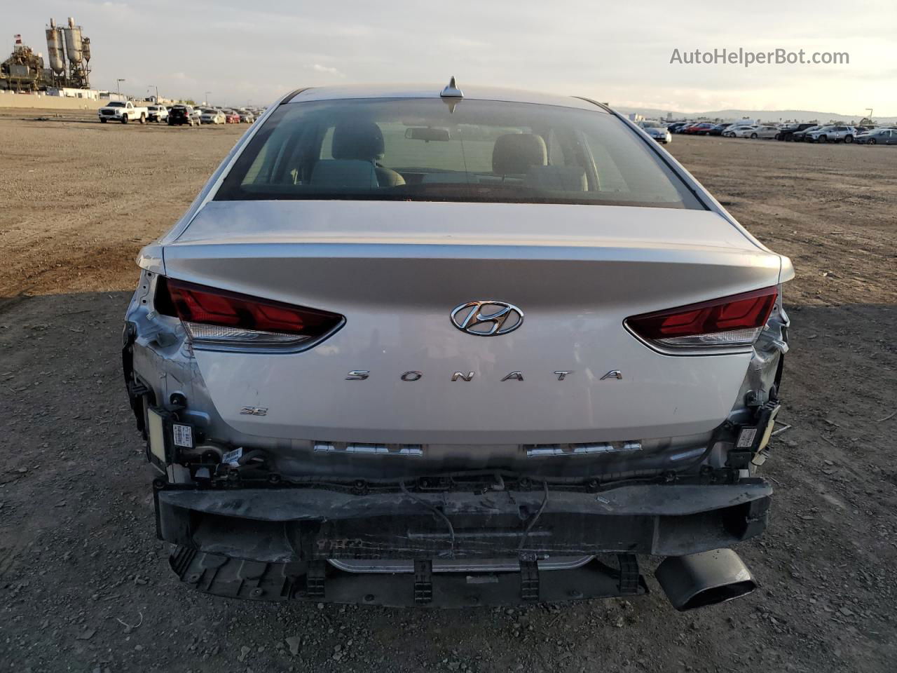 2018 Hyundai Sonata Se Серебряный vin: 5NPE24AF3JH708063