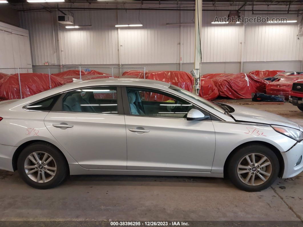 2017 Hyundai Sonata   Silver vin: 5NPE24AF5HH532837