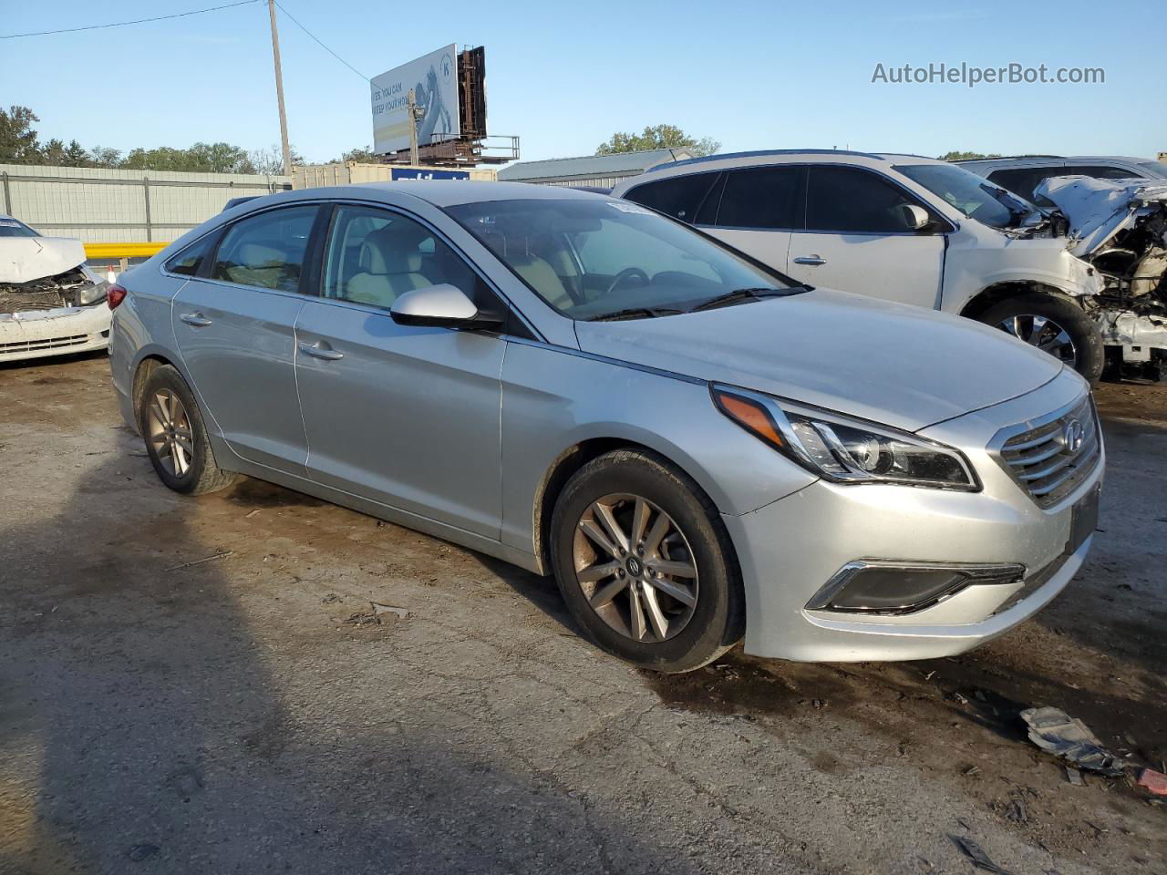 2017 Hyundai Sonata Se Серебряный vin: 5NPE24AF5HH561951