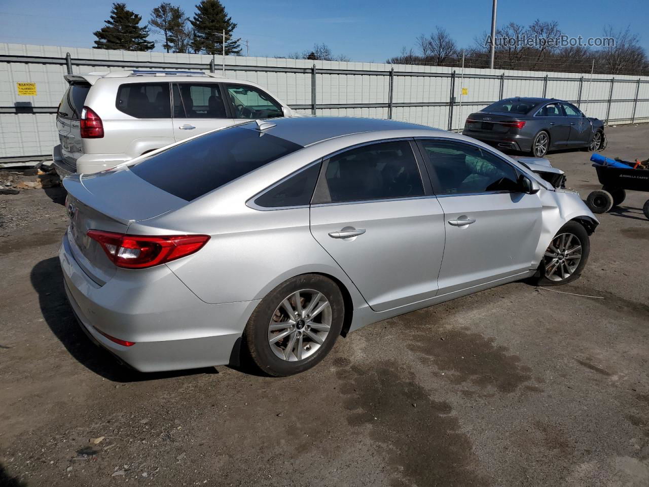 2017 Hyundai Sonata Se Серебряный vin: 5NPE24AF6HH498312