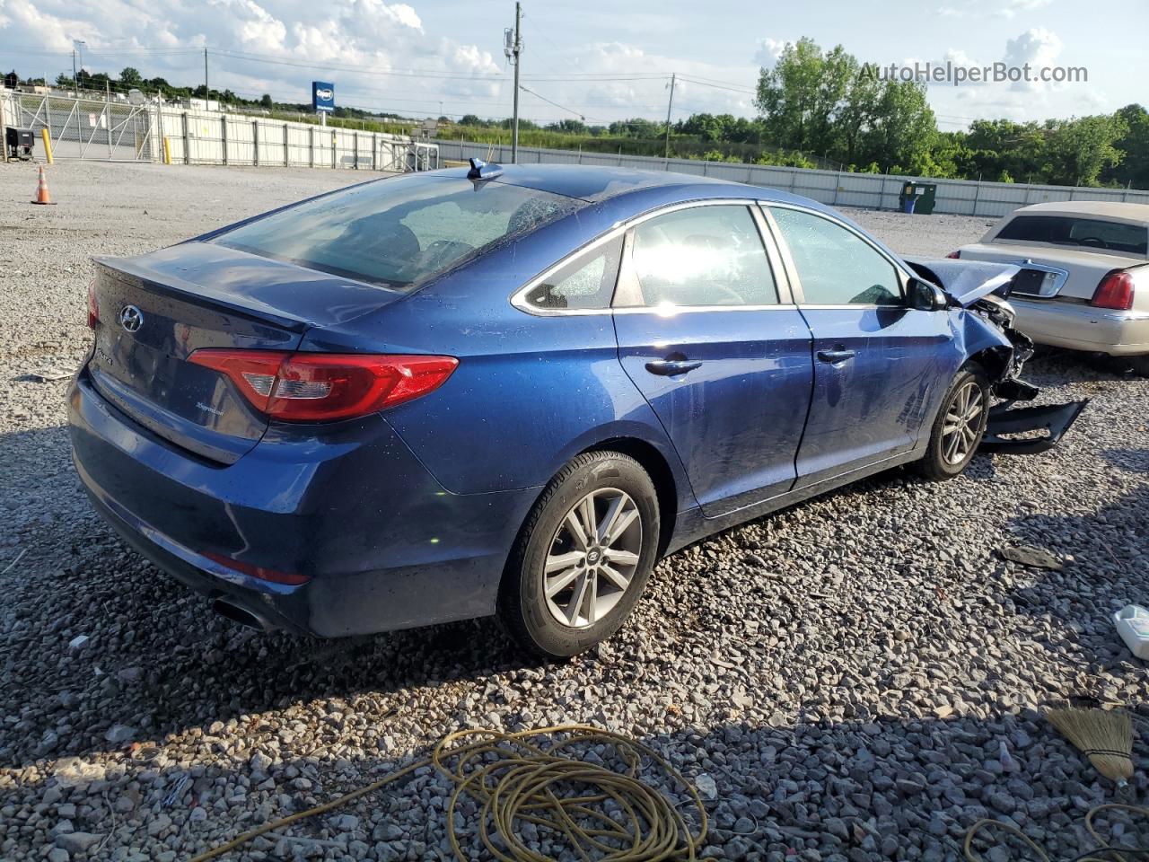 2017 Hyundai Sonata Se Синий vin: 5NPE24AF6HH570626