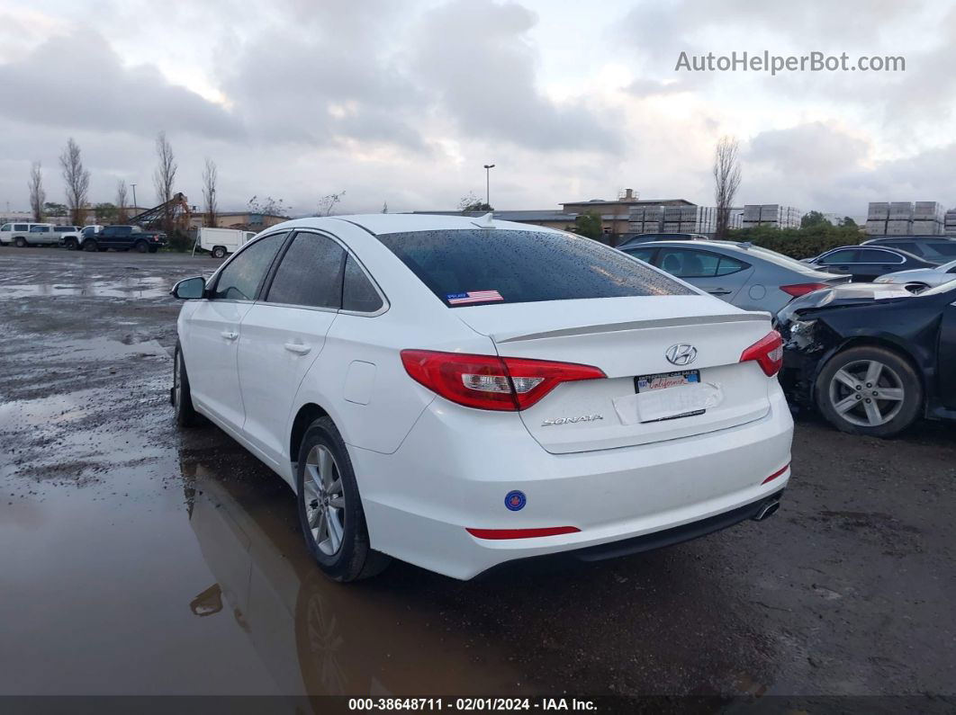 2017 Hyundai Sonata   White vin: 5NPE24AF9HH460038