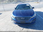 2017 Hyundai Sonata   Синий vin: 5NPE24AFXHH473509