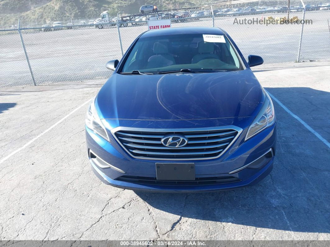 2017 Hyundai Sonata   Blue vin: 5NPE24AFXHH473509