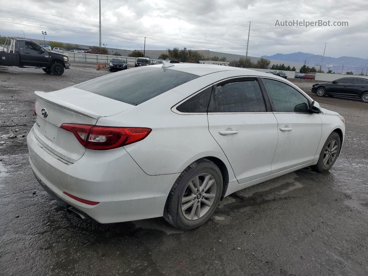 2017 Hyundai Sonata Se White vin: 5NPE24AFXHH502460