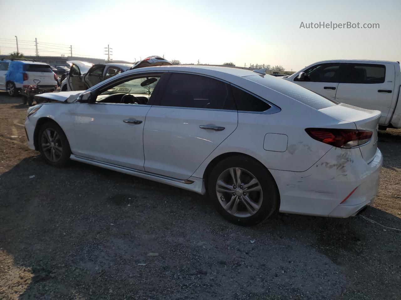 2018 Hyundai Sonata Sport Белый vin: 5NPE34AF2JH684156