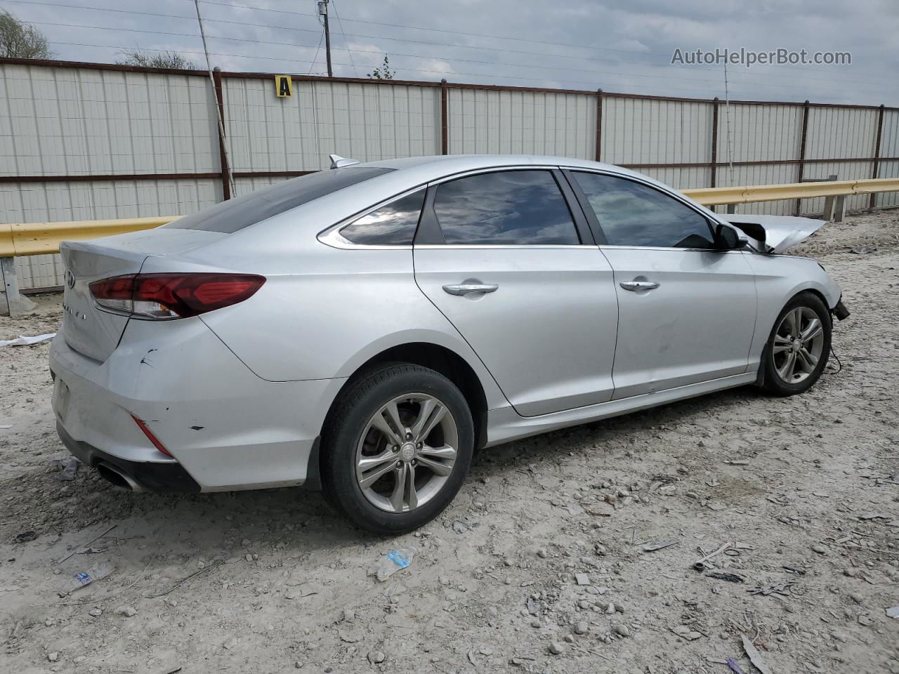 2018 Hyundai Sonata Sport Silver vin: 5NPE34AF5JH656268