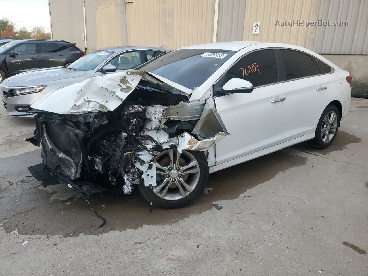 2018 Hyundai Sonata Sport White vin: 5NPE34AF5JH661907