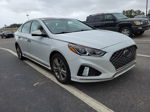 2018 Hyundai Sonata Sport vin: 5NPE34AF7JH624227