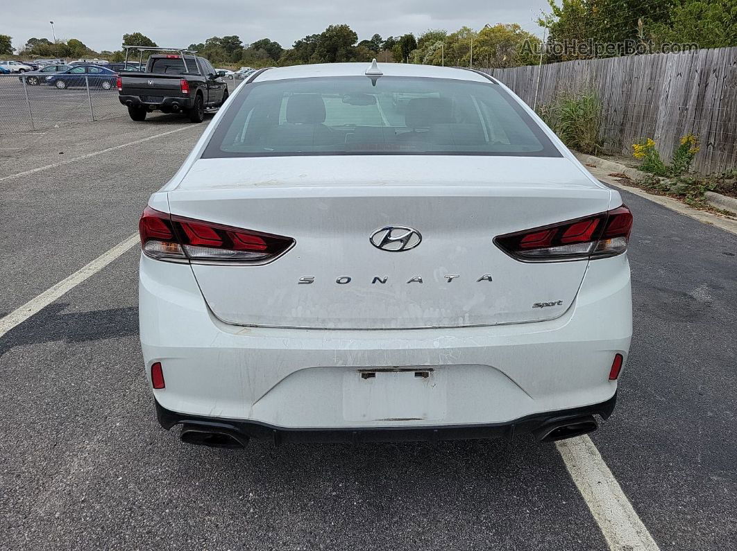 2018 Hyundai Sonata Sport vin: 5NPE34AF7JH624227