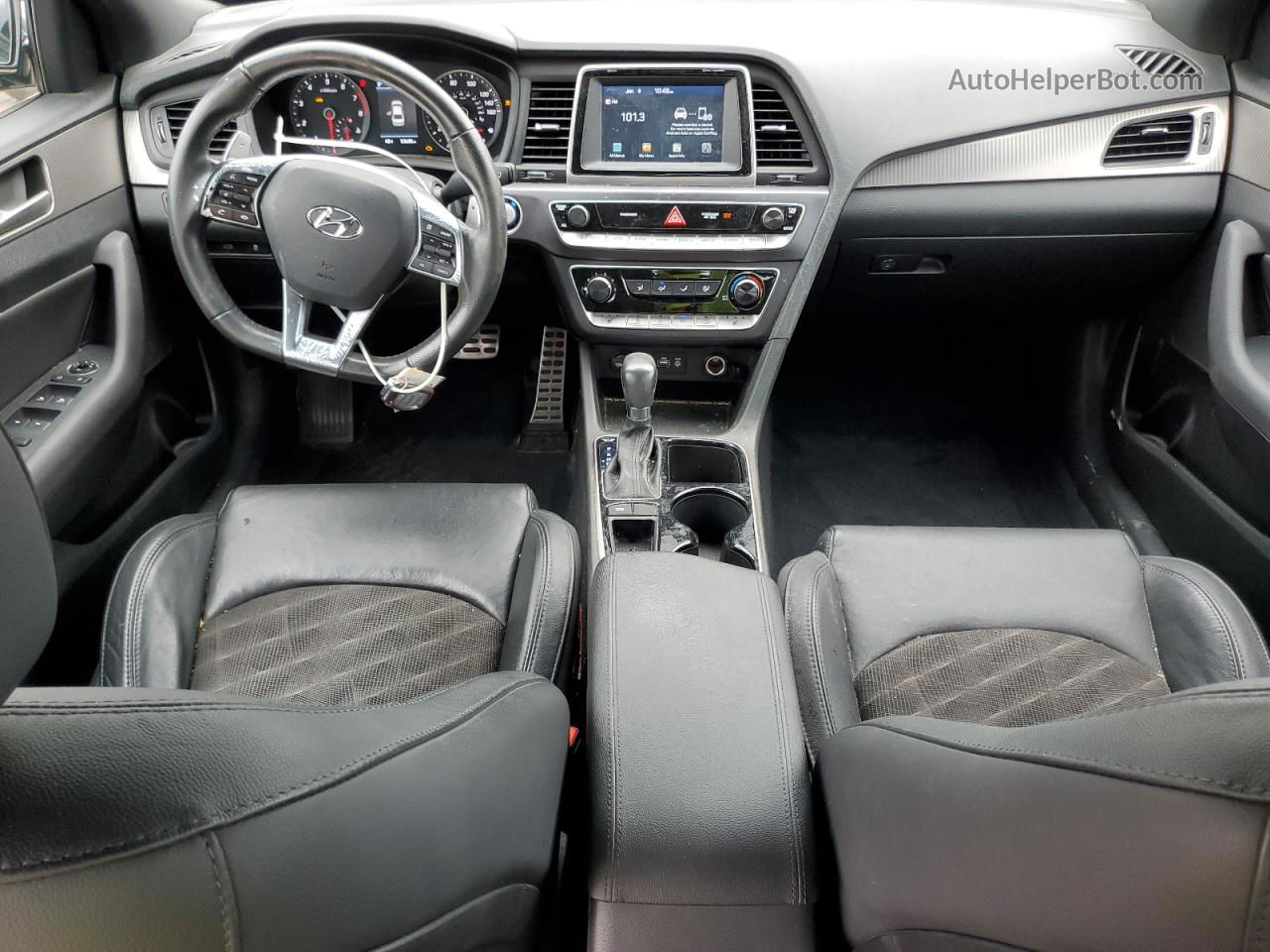 2018 Hyundai Sonata Sport Серебряный vin: 5NPE34AF7JH677753