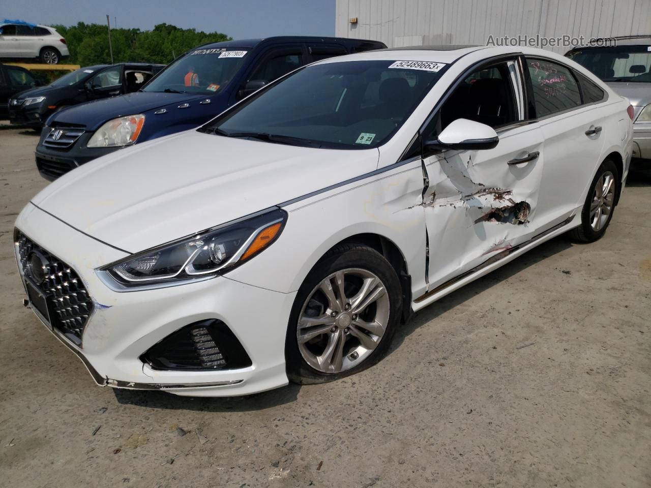 2018 Hyundai Sonata Sport White vin: 5NPE34AF7JH709648