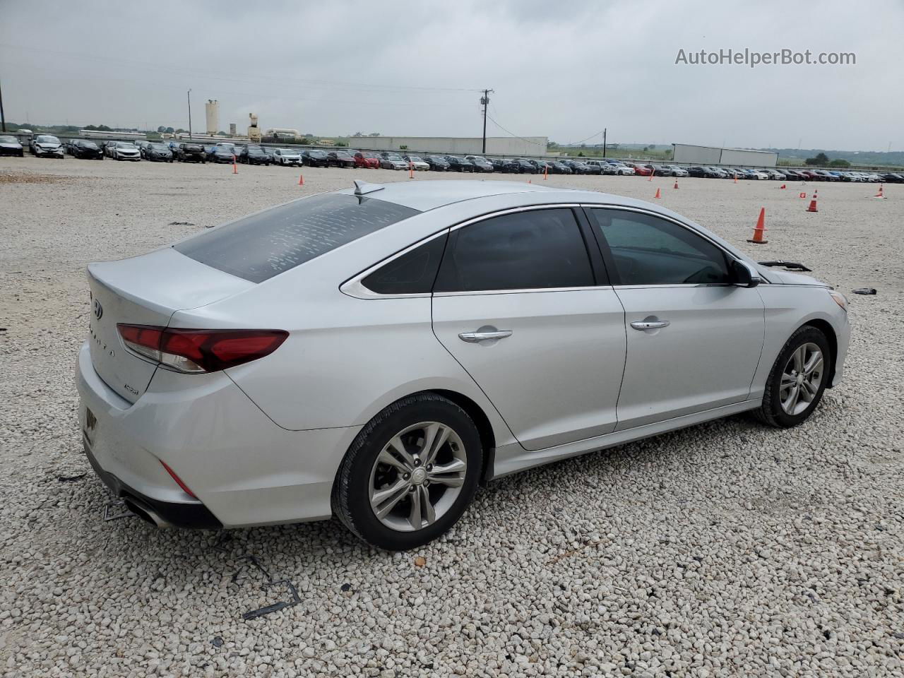 2018 Hyundai Sonata Sport Silver vin: 5NPE34AF8JH659620