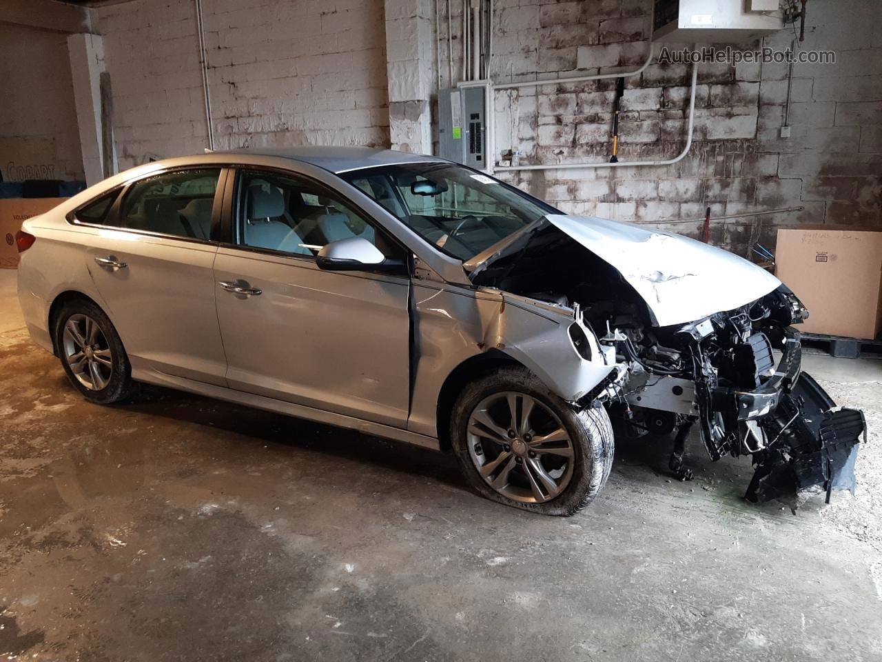 2018 Hyundai Sonata Sport Silver vin: 5NPE34AFXJH631950